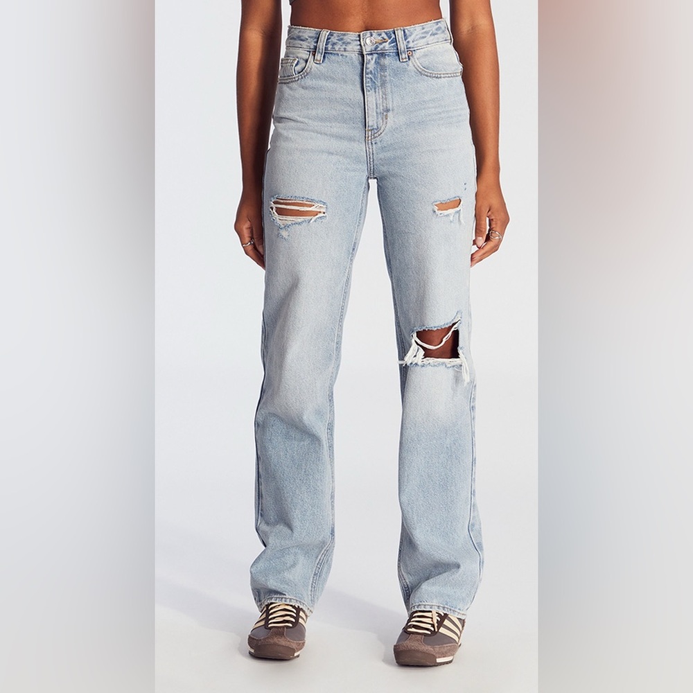 PacSun 90’s Boyfriend Fit Blue Distressed size 22